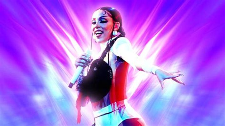 Paris Jackson Claps Back At Critics Of Her And Emile Hirsch’s Age Gap!