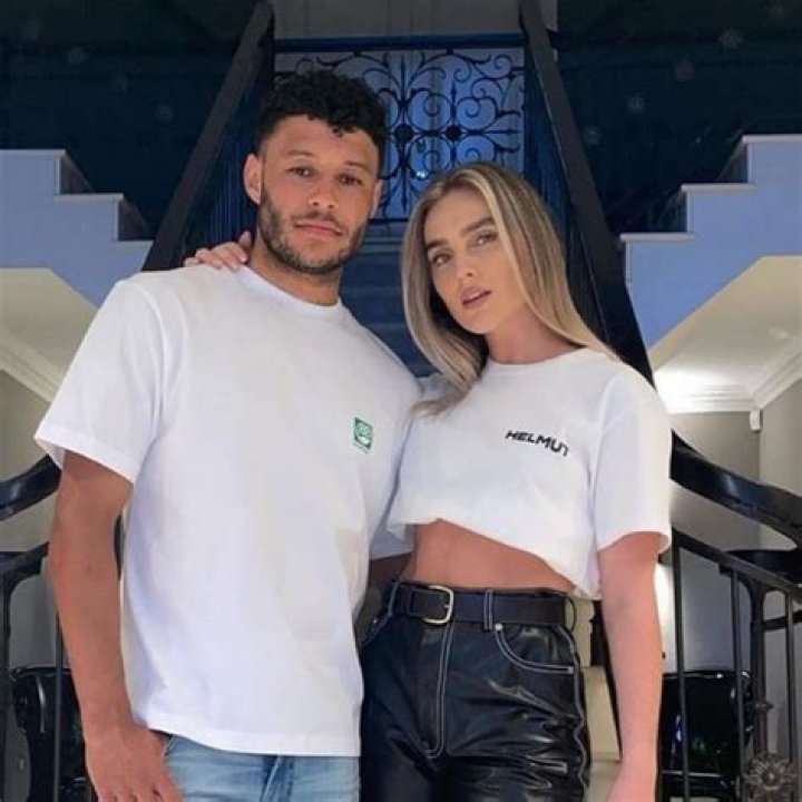 Perrie Edwards Is Expecting Her First Child – Check Out Her Excited Announcement!