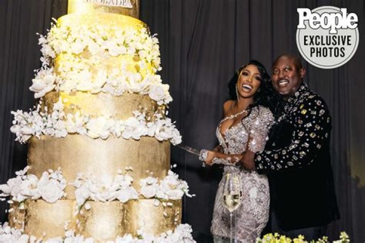 Porsha Williams Celebrates Her Mom’s 61 Birthday – Check Out Their Gorgeous Photo Together