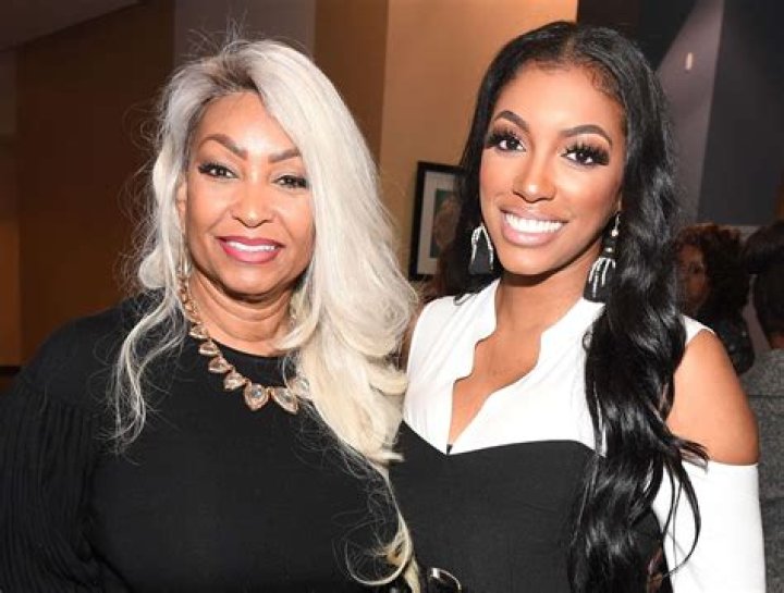 Porsha Williams Makes Her Mom Cry Tears Of Joy With This Surprise – Check Out Her Video