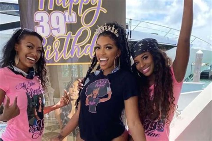 Porsha Williams’ Photos With Some Other Hot Moms Make Fans Drool – Check Out Kandi Burruss, Lauren Williams And Shamea Morton