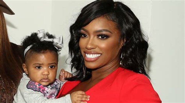 Porsha Williams Posts A Hilarious Video Featuring Pilar Jhena – Watch It Here