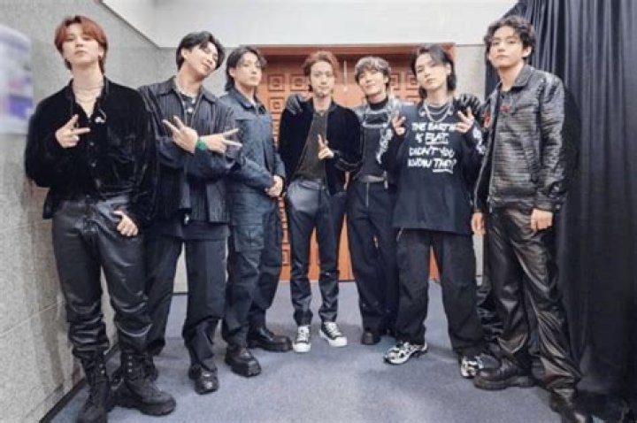 Post Malone Takes A Tumble Into The Audience At NYE Show And Shares Group Hug With BTS At Midnight!