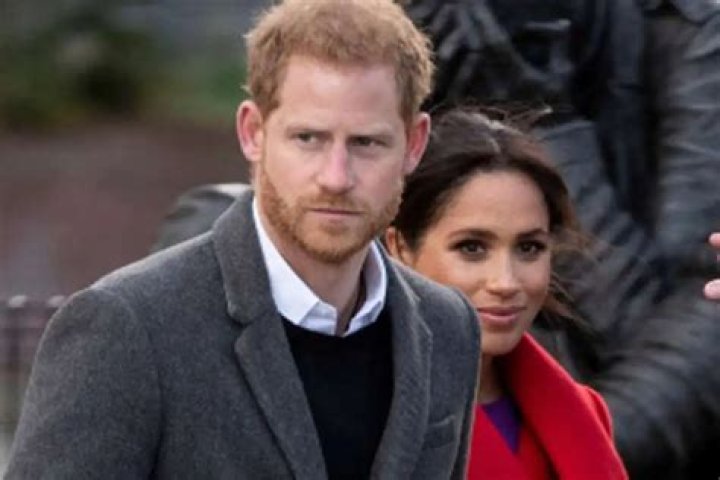 Prince Harry Wants To ‘Keep It Casual’ Even Though He Hasn’t Officially Ditched His Royal Title & Surname