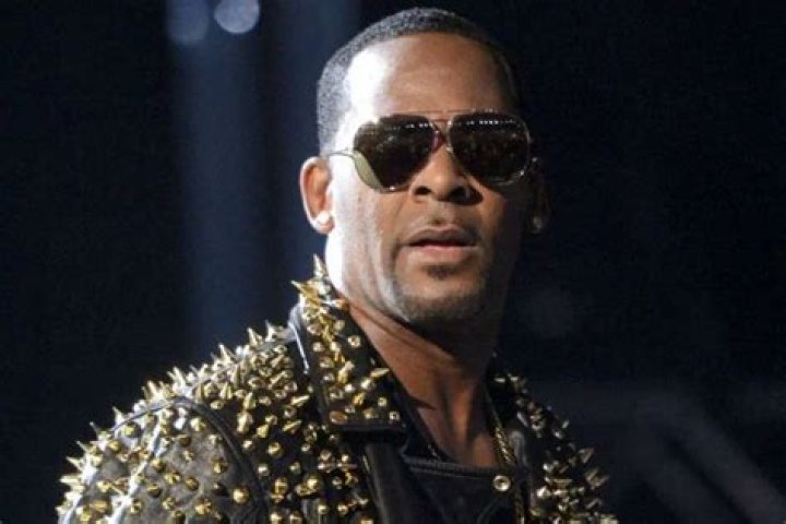 R. Kelly Latest: Daycare Associated With Valencia Love Who Posted Bail For Kelly Hit With Bomb Threat