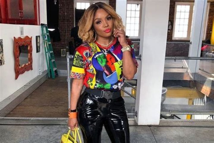 Rasheeda Frost Shows Off Her Holiday Hair In This New Video – Fans Are Here For Her New Look