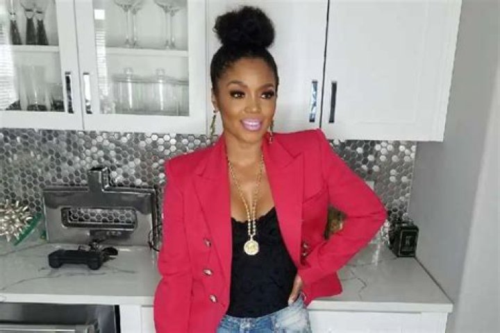 Rasheeda Frost Shows Off New Outfits From Pressed Boutique And Impresses Fans
