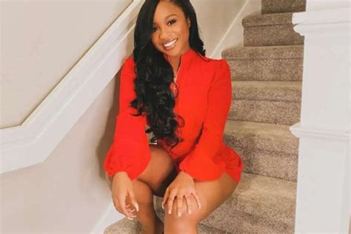 Reginae Carter Flaunts Her Killer Abs In New Photo To Show YFN Lucci What He Is Missing