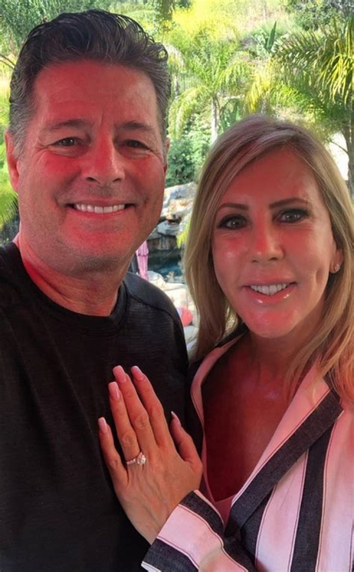‘RHOC’ Vicki Gunvalson Engaged To Boyfriend Steve Lodge – See Her Gorgeous Ring!