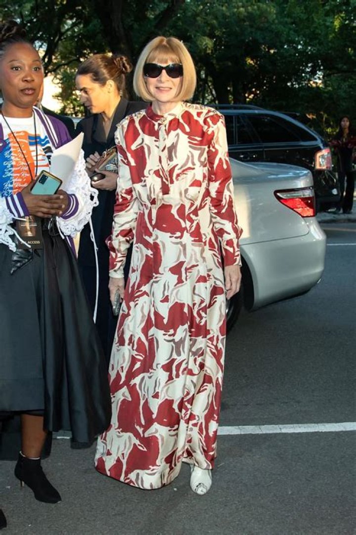 Rihanna Responds To Vogue’s Anna Wintour’s Question Regarding Baby Making