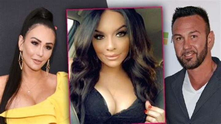 Roger Mathews Has A Gorgeous New Girlfriend After Split From JWoww (Photo)