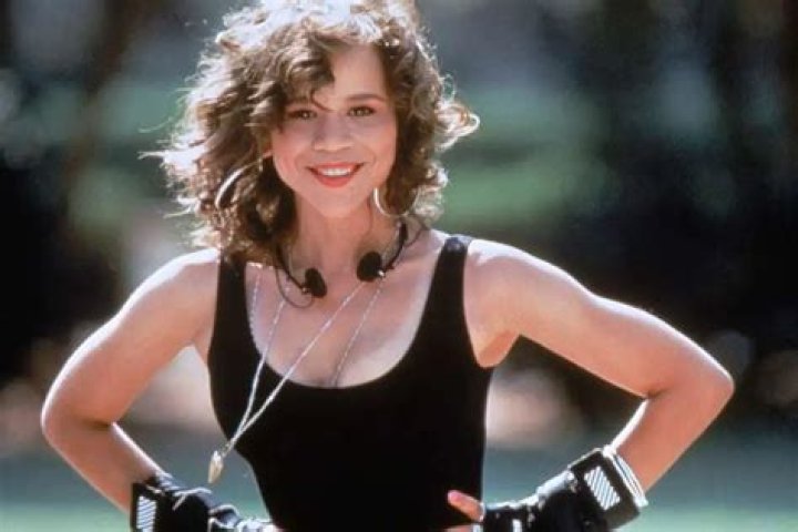 Rosie Perez Shows Up To Harvey Weinstein Trial