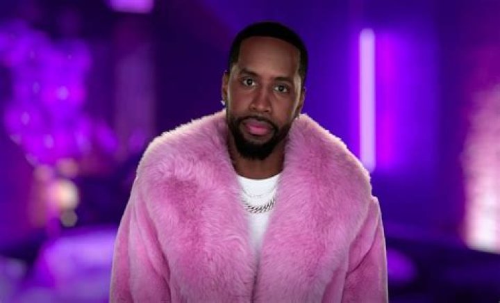 Safaree Posts An Unreleased Track Called ‘The Hills’