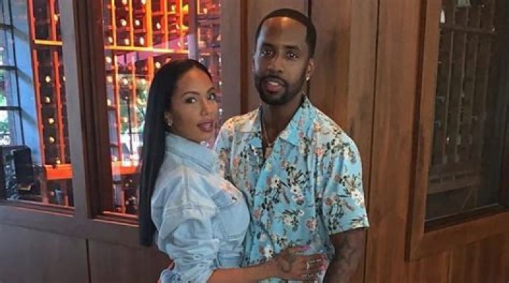 Safaree Teaches His Daughter, Safire To Ride The Raptor 700