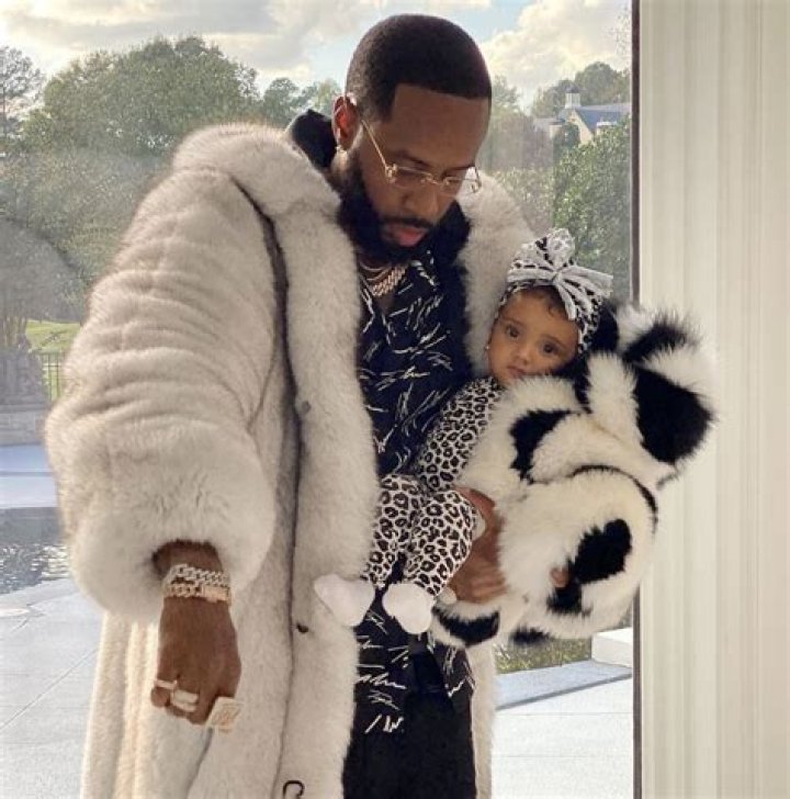 Safaree’s Christmas Photos Featuring Baby Girl Safire Will Make Your Day