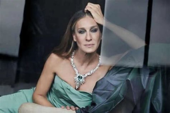 Sarah Jessica Parker Shows Off Her Leg In High-Slit Knit Dress — See The Look