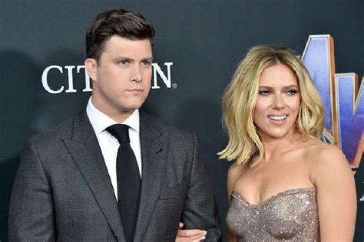 Scarlett Johansson And Colin Jost Are Engaged!