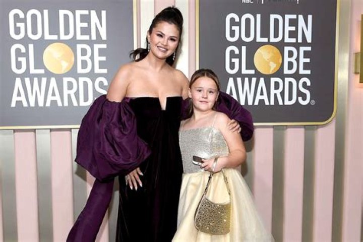 Selena Gomez’s Younger Sister Gracie Was Spotted Spending Some Quality Time With Her