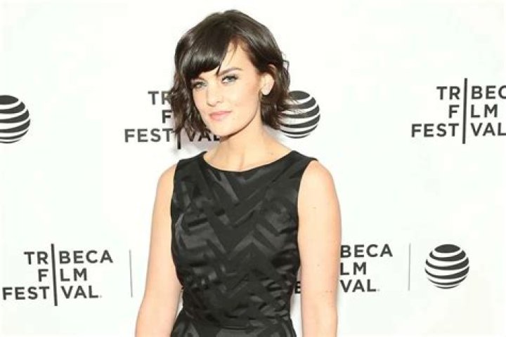 Showtime Cancels “SMILF” After Claims Of Sexual Misconduct Against Frankie Shaw