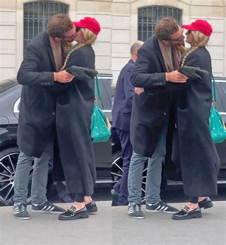 Sophie Turner Avoids Alcohol At Party With Husband Joe Jonas Amid Rumors They’re Expecting Their First Child