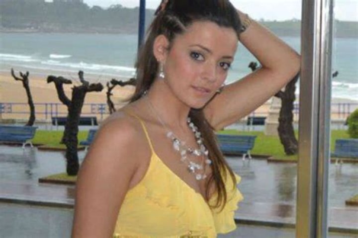 Spanish Pop Star Joana Sainz García Dies After On-Stage Explosion