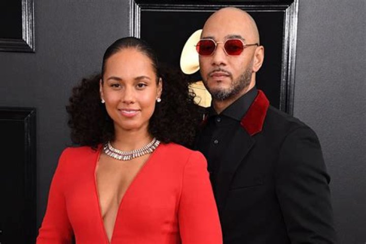 Swizz Beatz And His Baby Mama, Jahna Sabastian, Continue To Shade Each Other With New Photos After ‘Mother’ Scandal Involving Alicia Keys