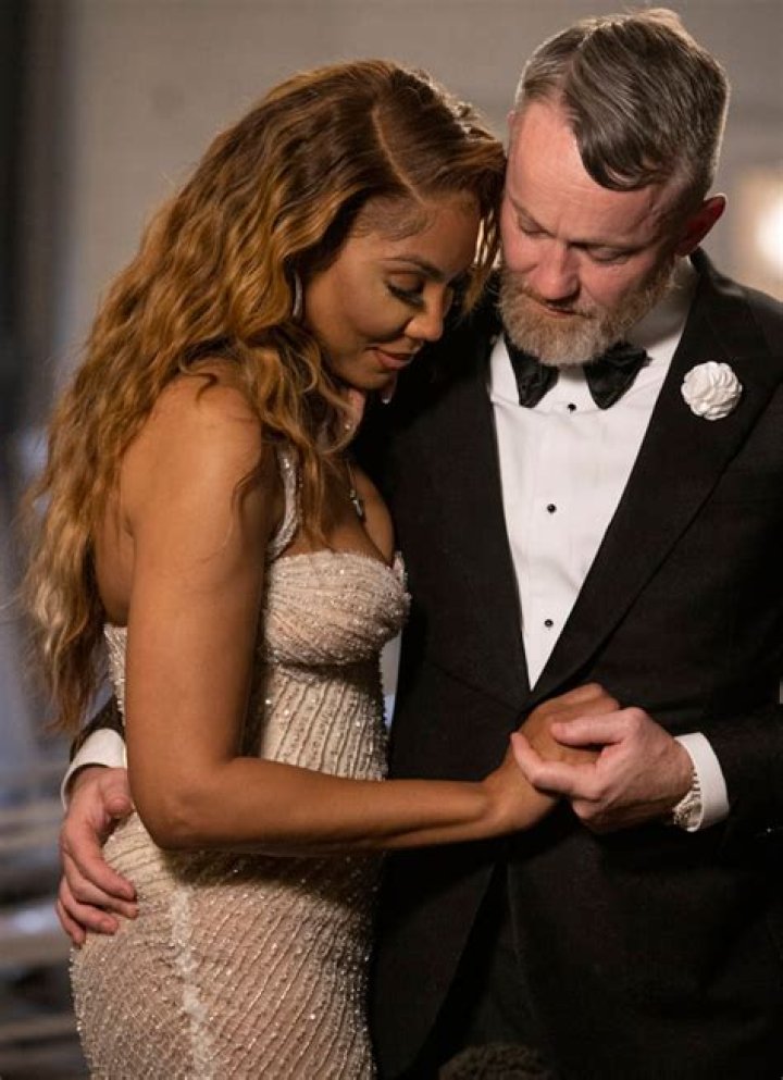 Tamar Braxton Gets Passionate And Handsy About David Adefeso’s ‘Sugar’ In Wild Video