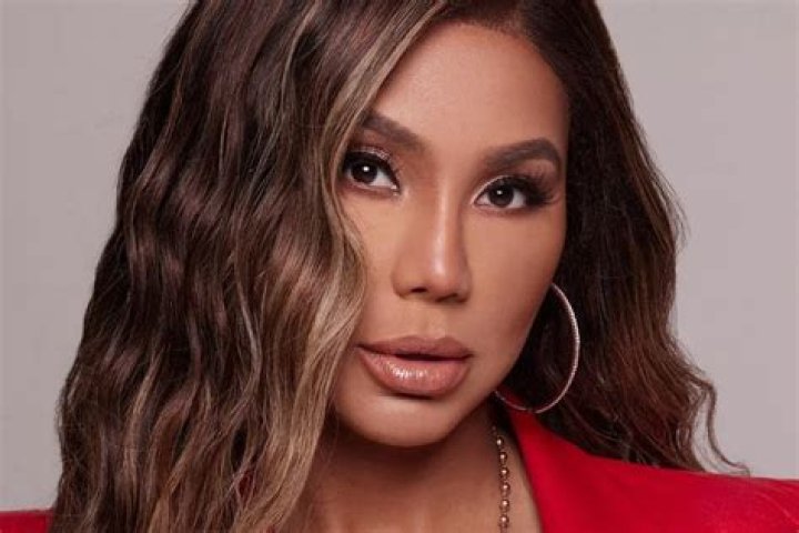 Tamar Braxton Shows Off Her Beach Body And Fans Are Drooling