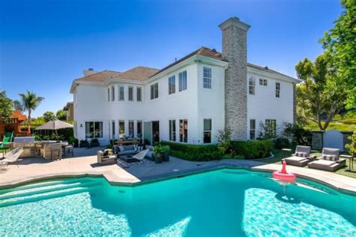 Tamra Judge Sells Her Orange County Home For More Than $2 Million After RHOC Exit