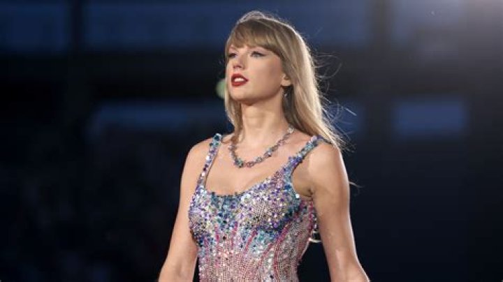Taylor Swift Reportedly Misses Being On Stage – Can’t Wait To Get Back On Tour!