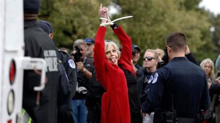 Ted Danson And Jane Fonda Apprehended In Washington During Climate Change Protest