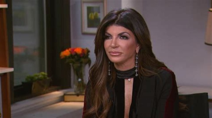 Teresa Giudice Leaning On Her Family After Dad’s Passing – She’s ‘Devastated’ But Happy He’s Done Suffering!