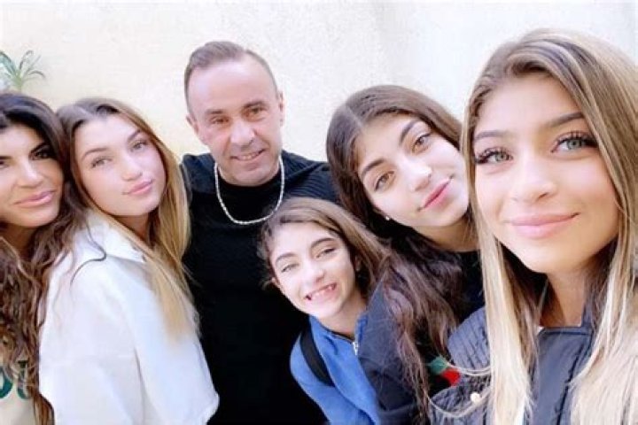 Teresa Giudice Looking Forward To NYE With Her Daughters Following Their Christmas With Their Dad