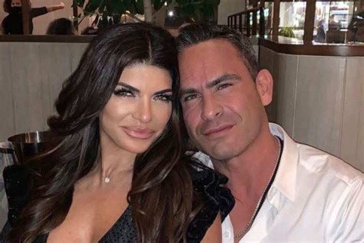 Teresa Giudice’s Brother Joe Is Reportedly ‘Relieved’ She’s Dating Again – Details!