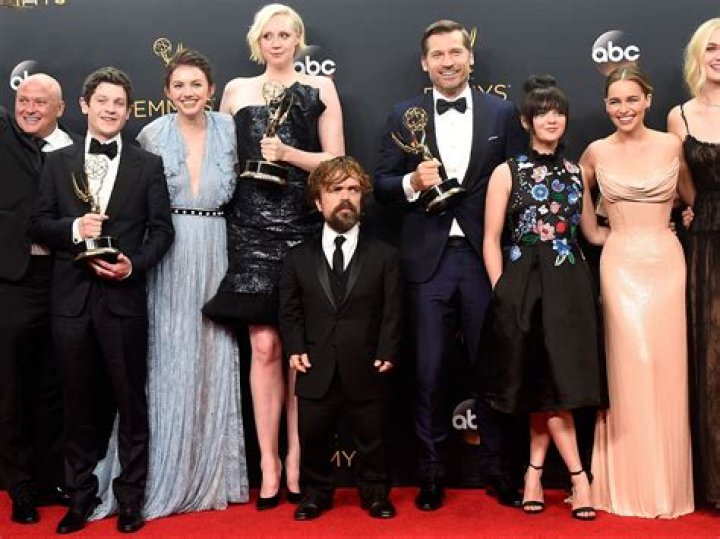 The Game Of Thrones Cast Drop Hints And Teasers At The Fashionable Season 8 Premiere