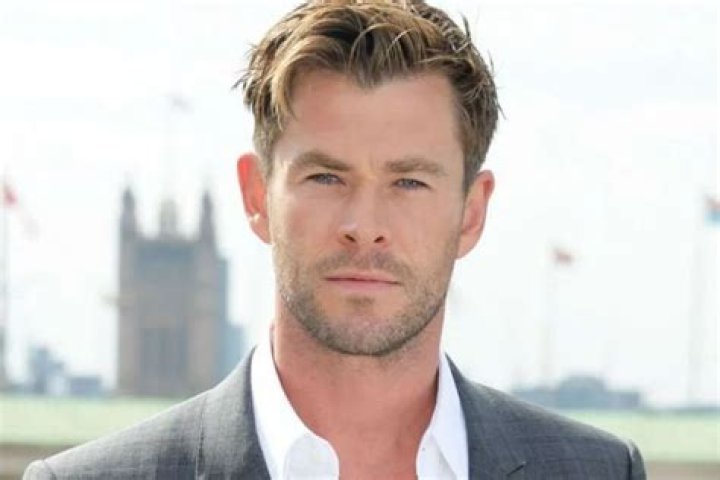 The Truth Behind Those Chris Hemsworth Angelina Jolie Rumors