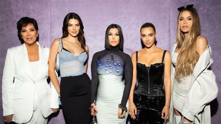 The ugliest of the Kardashian sisters?: On Khloe Kardashian’s birthday, together with a psychologist