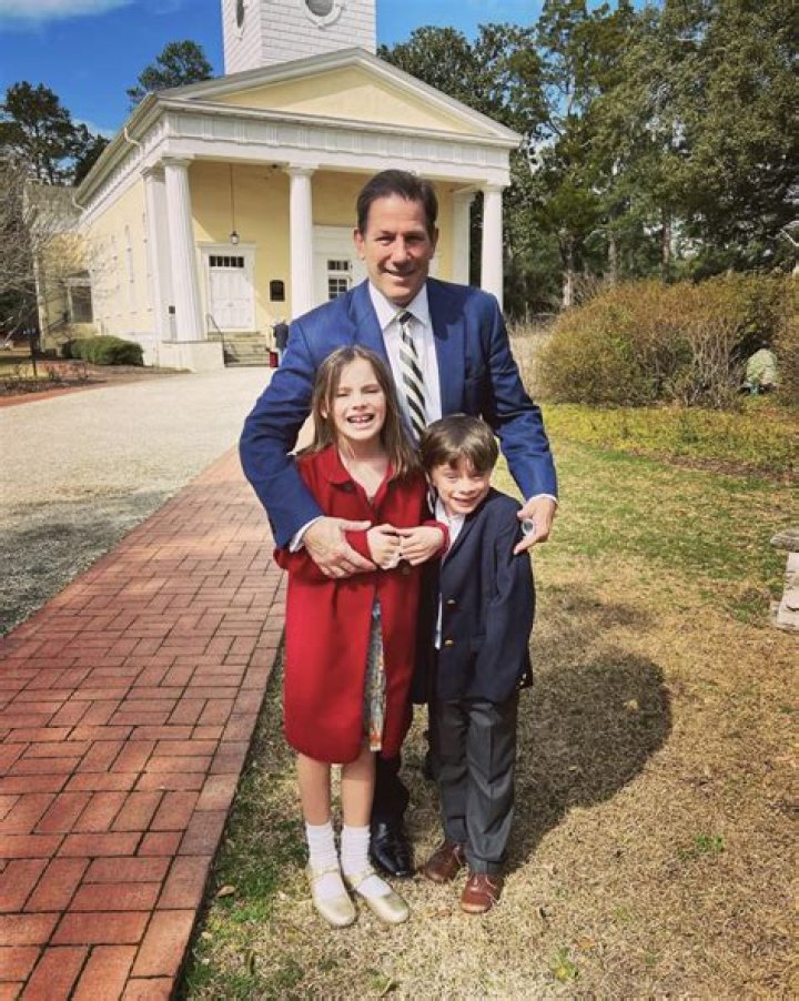 Thomas Ravenel Ex Takes Kathyrn Dennis’ Side — Alleges Drug Use And Says Thomas Wished Death On Kathryn’s Mom In New Court Documents!