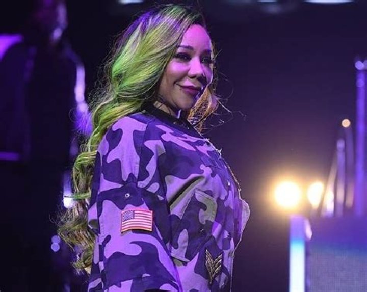 Tiny Harris Shows Off New Blonde Curly Bob And Fans Say She’s Twinning With Her Daughter, Zonnique Pullins