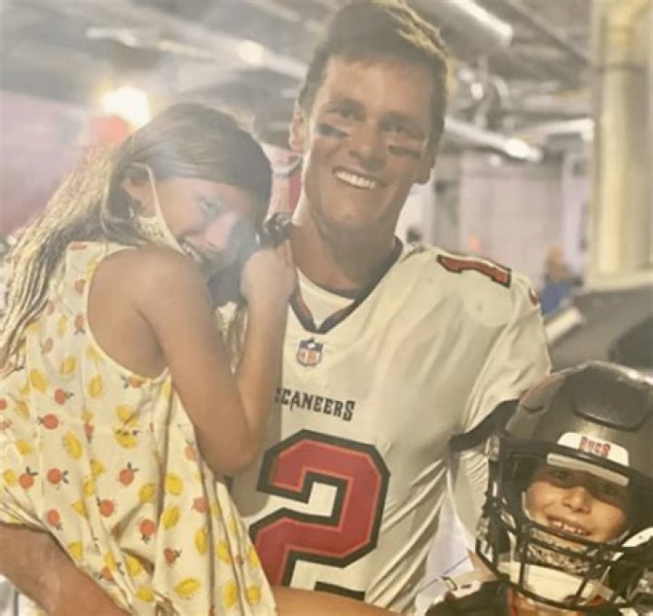 To Be With Their Children Again, Gisele Bündchen Travelled From Costa Rica To Florida Over The Weekend