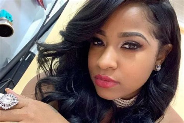 Toya Wright Calls Out Reginae Carter For Teaching Baby Reign Bad Habits With Hilarious Picture