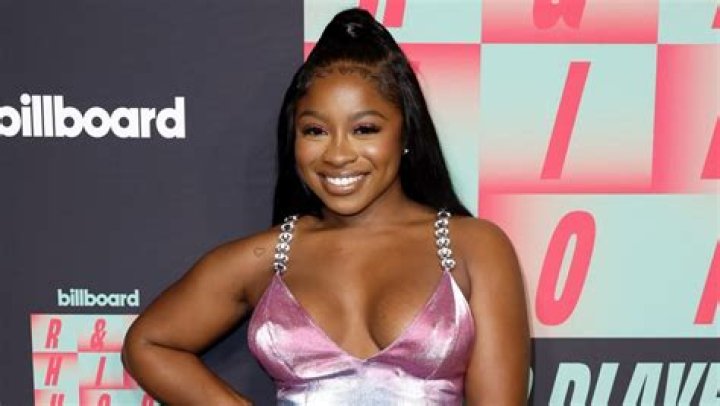 Toya Wright Claps Back After Critic Calls Reginae Carter ‘Too Dark Skin’ In Picture — Lil Wayne’s Fans Are Angry Over The Controversy