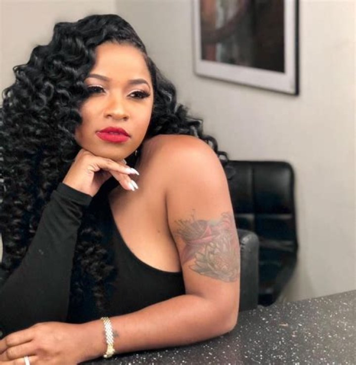 Toya Wright Shares Her Saturday Night Look – Fans Adore Her Figure-Hugging Outfit