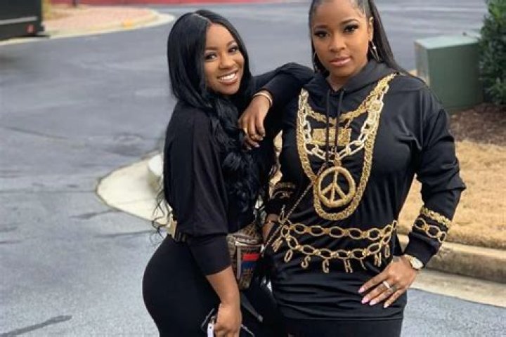 Toya Wright Shows Off Her Original Atlanta Crew – See The Photo