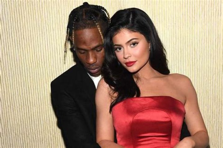 Travis Scott Has A Spontaneous Gift For Kylie Jenner – Check Out Her New Iced Bling