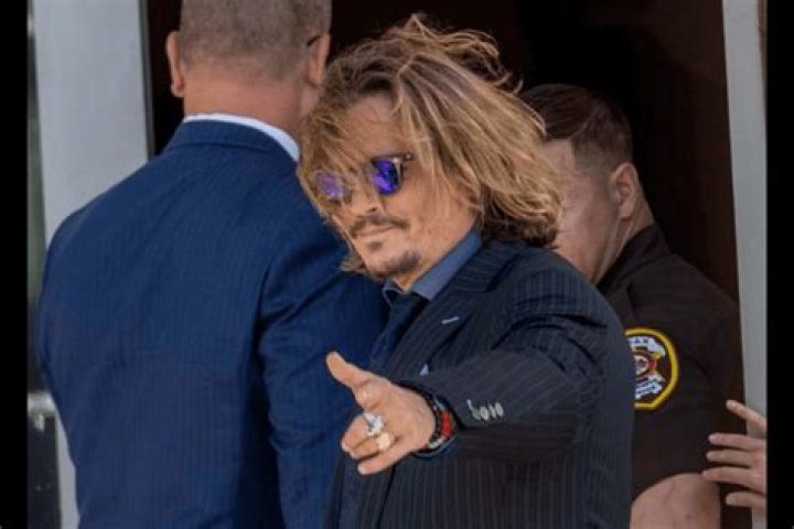 Two different employees immediately spoke out against Amber Heard in court