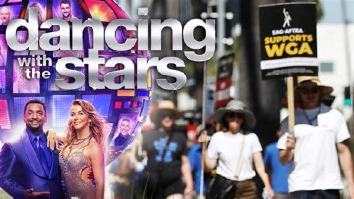 Tyra Banks Introduction On Dancing With The Stars Receives Mixed Reviews From Social Media Users