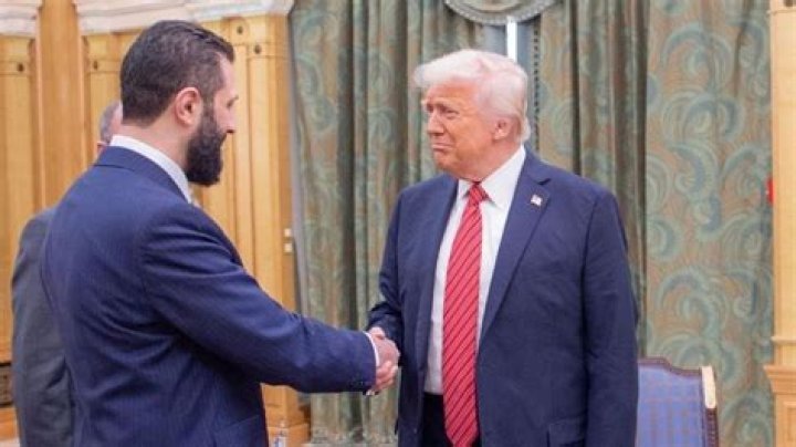 Vince Vaughn Faces Cancellation After He’s Spotted Shaking Hands With President Trump