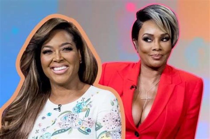 Vivica Fox Brings News From Regina King