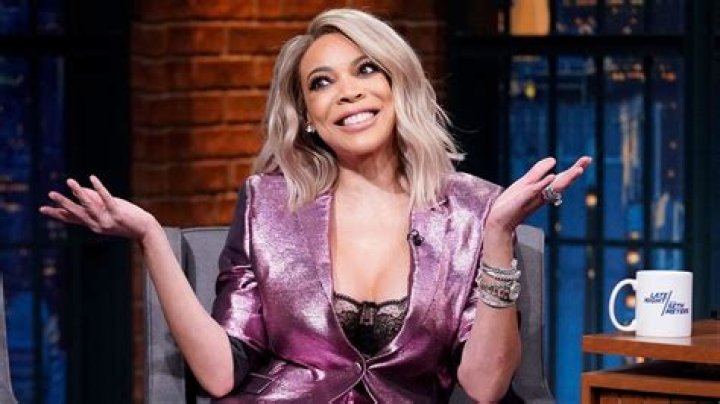 Wendy Williams Fractures Her Shoulder – Wears A Sling As She Comes Back To Her Show